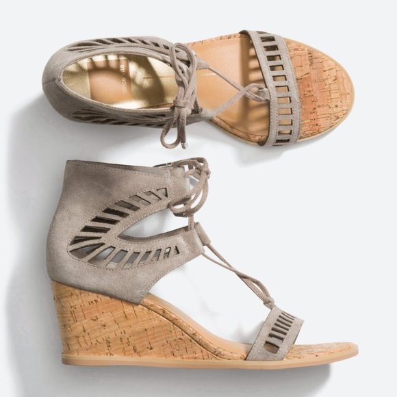 Dolce Vita Shoes - NWOT Dolce Vita Sandals
